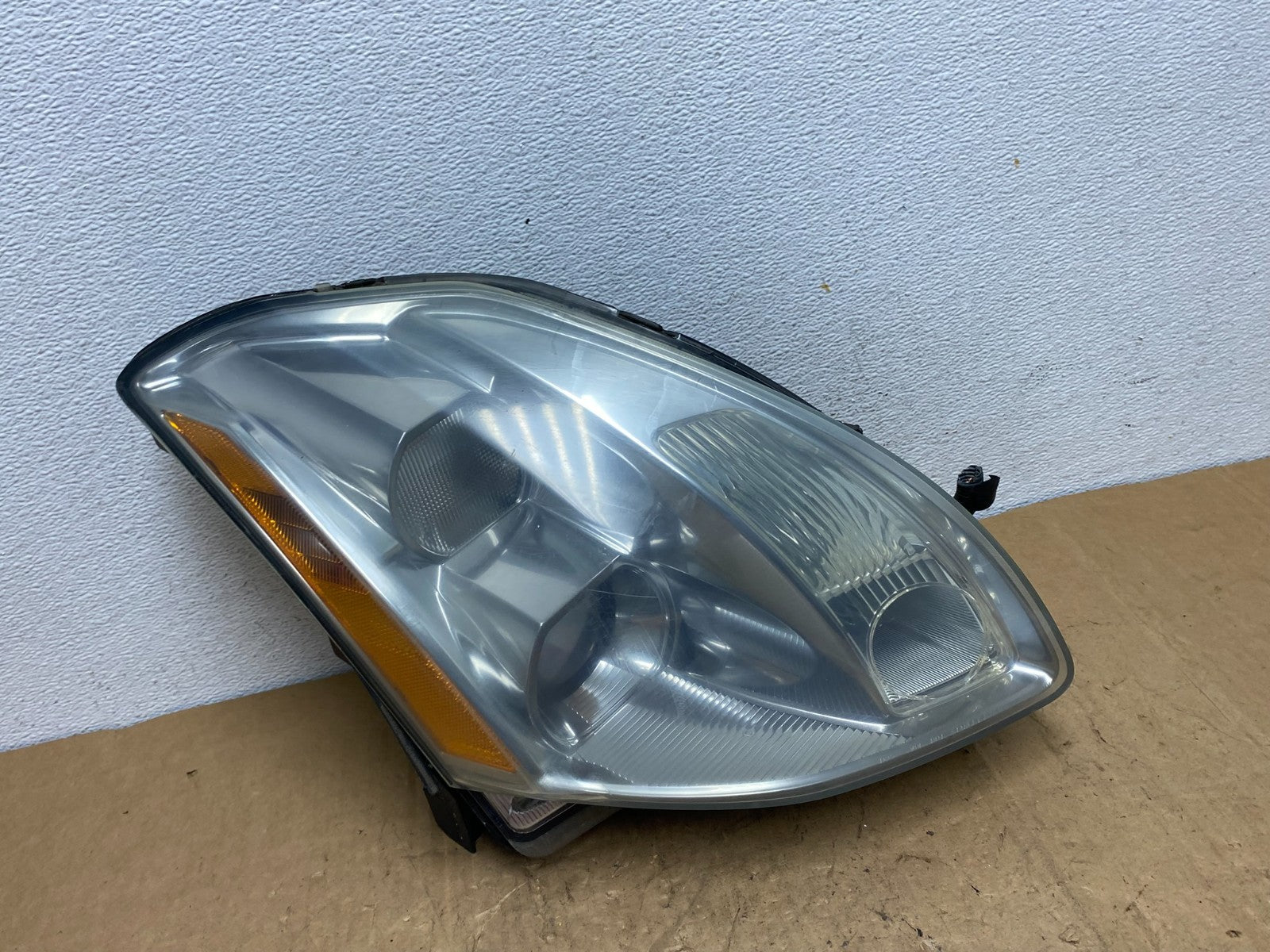 2004 2005 2006 Nissan Maxima Right Passenger Side Headlight Xenon HID AD1396 DW0