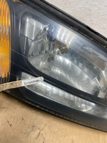 2001 to 2004 Subaru Legacy Outback Right Passenger Rh Headlight AD2750 DW3