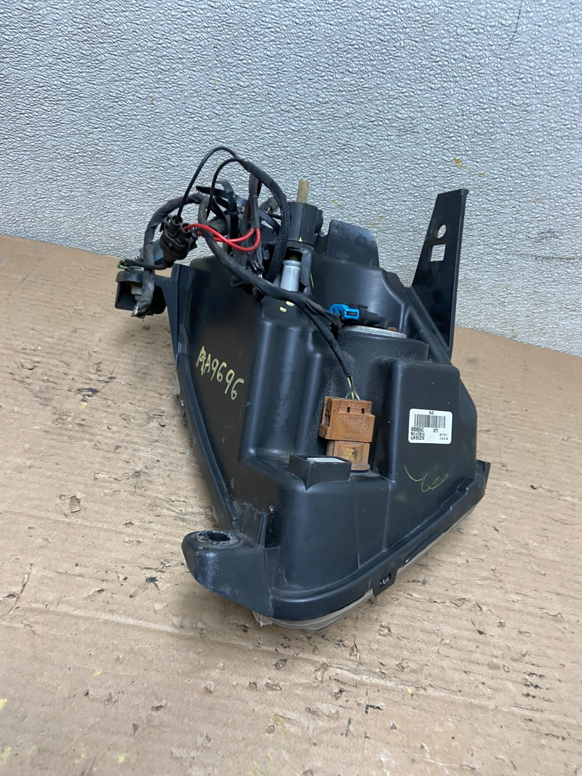 2011 to 2013 Jeep Grand Cherokee Halogen Left Driver Lh Headlight Oem AA9696 DW7