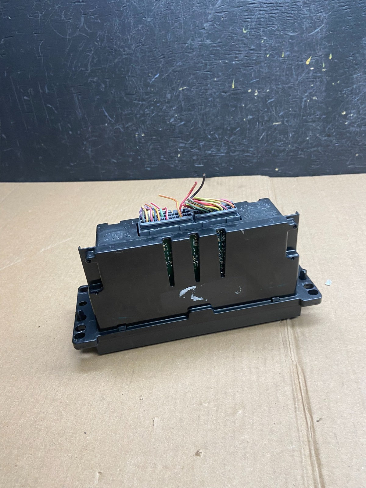 2003 to 2006 Lincoln Town Car Climate Control Panel ae4338 DG4