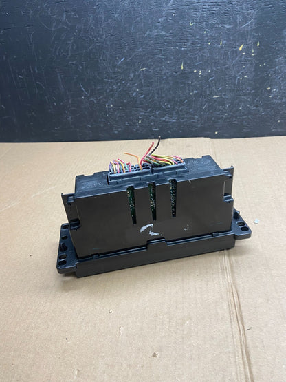 2003 to 2006 Lincoln Town Car Climate Control Panel ae4338 DG4