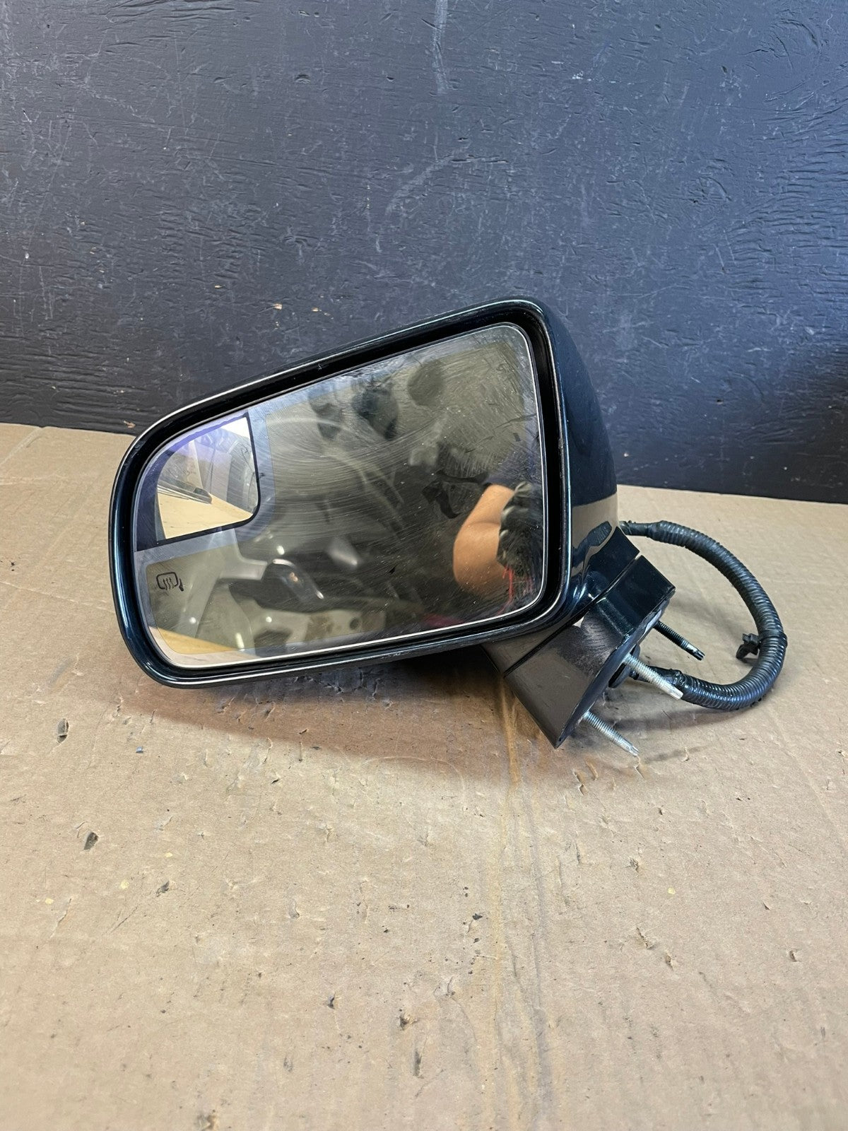 2010 to 2019 Lincoln MKT Left Driver LH Side Door Mirror Heated AC9874 LK6