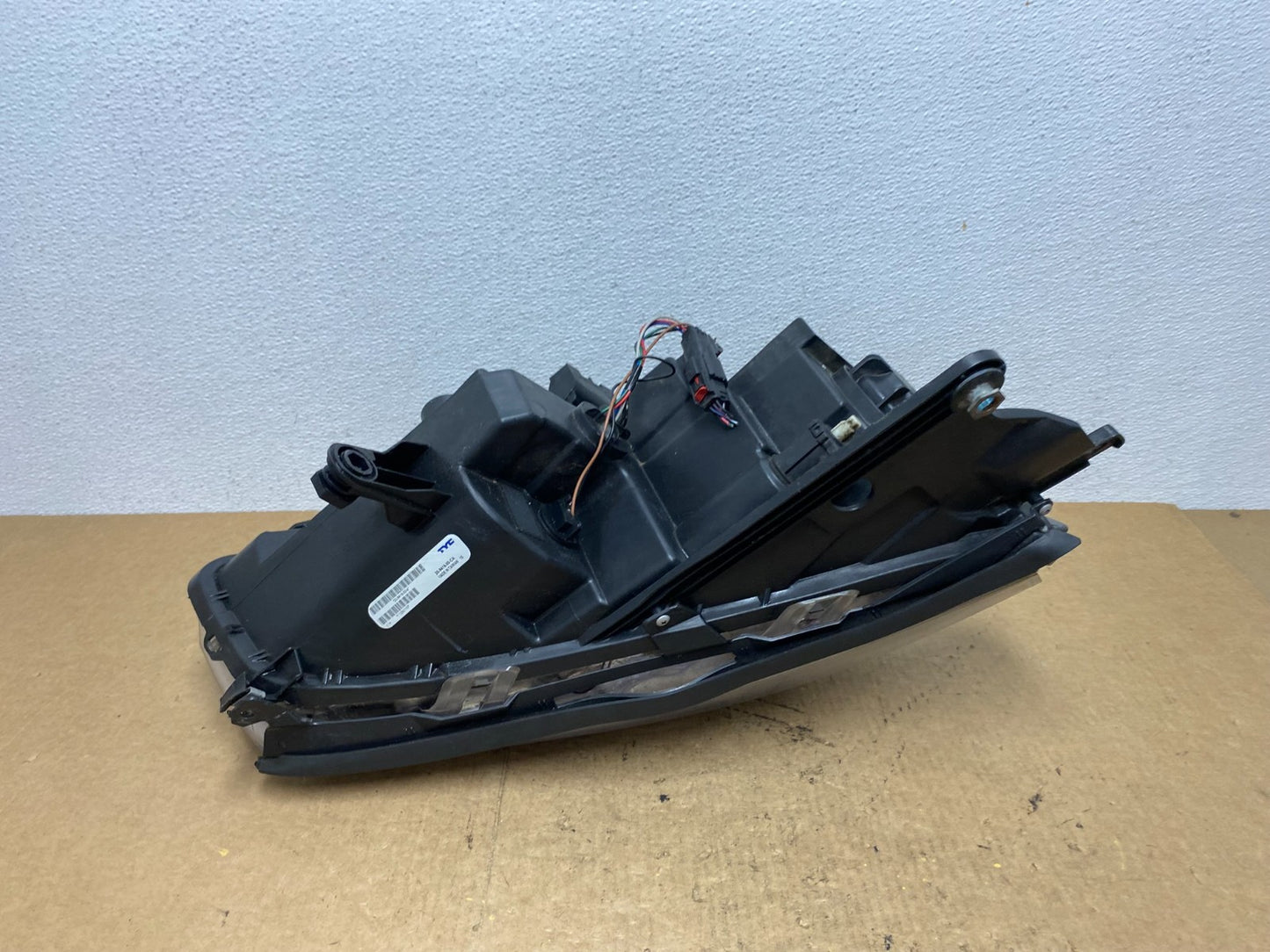 2013-2016 Gmc Acadia Left Driver LH Side Led Halogen Headlight TYC AC3568 DW5
