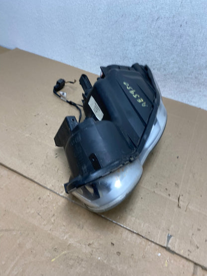 2004 2005 2006 Chrysler Sebring Right Passenger Side Halogen Headlight AE5950 DW7