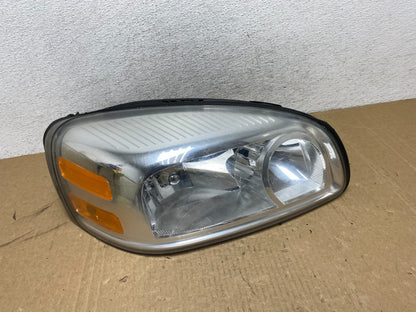 2005 - 2009 Pontiac Montana / Uplander Right Passenger Headlight AG0486 DW0