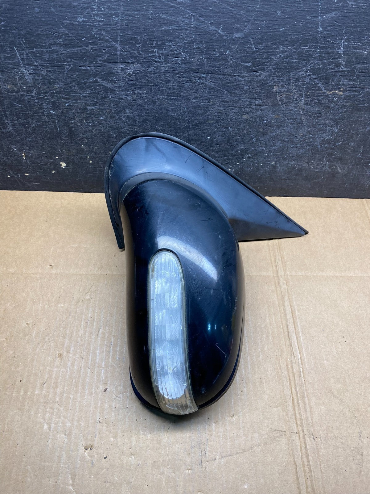 2002 to 2005 Mercedes ML Left Driver LH Side View Door Mirror AI9703 DG1