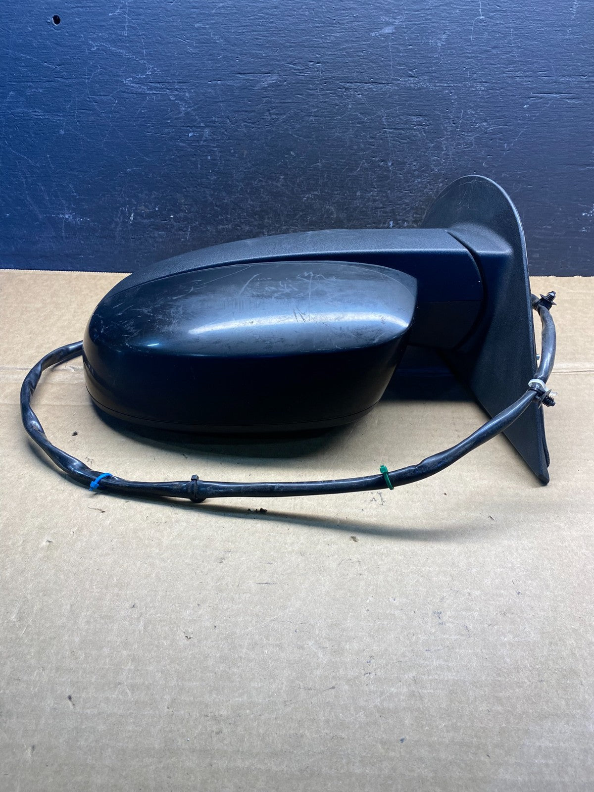 2007-2009 Chevrolet Tahoe Silverado Suburban Left Turn Signal Mirror ad3345 DG1
