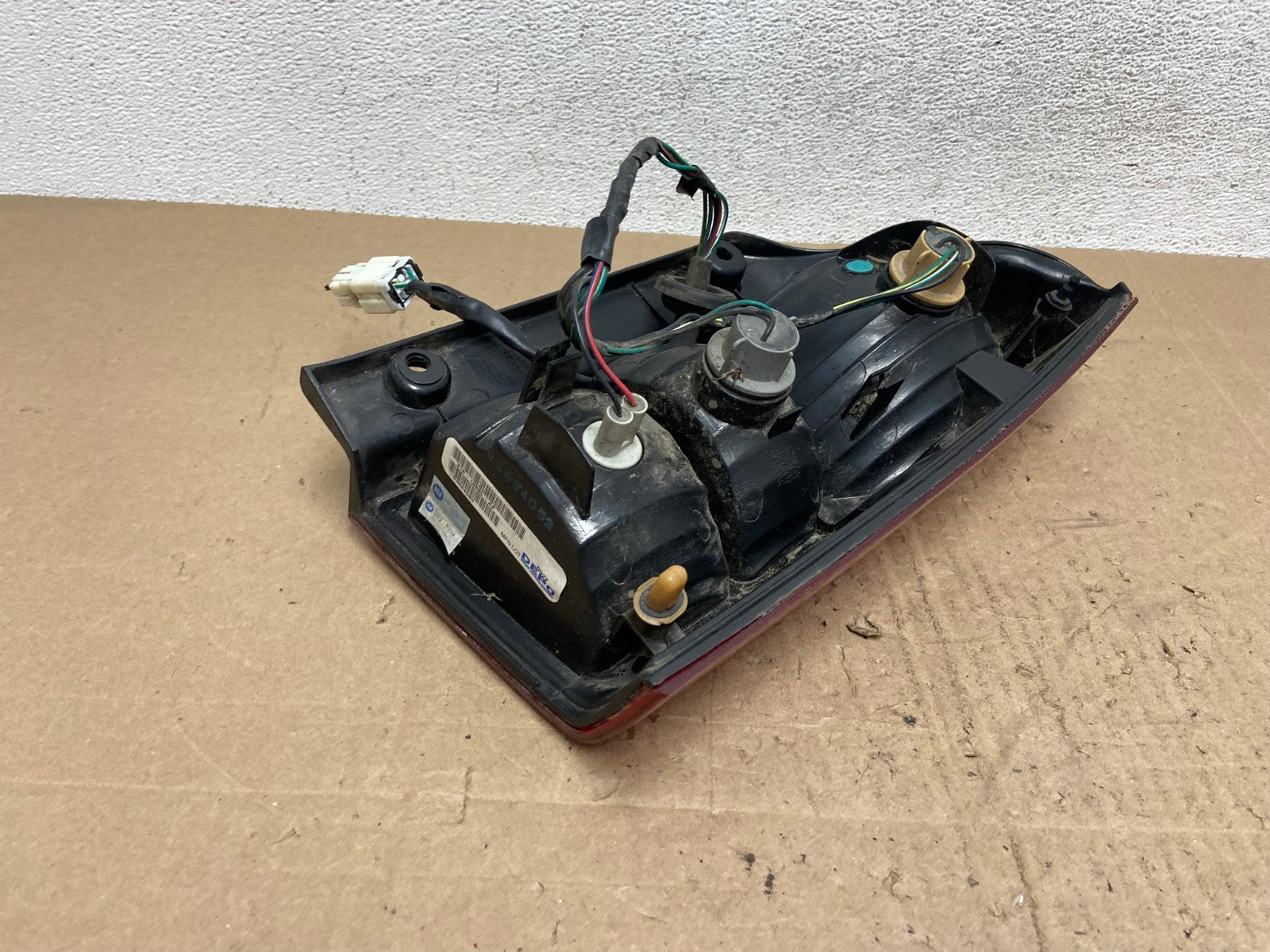 2005 to 2012 Nissan Pathfinder Tail light Left Driver Lh Side AE6530 LK5