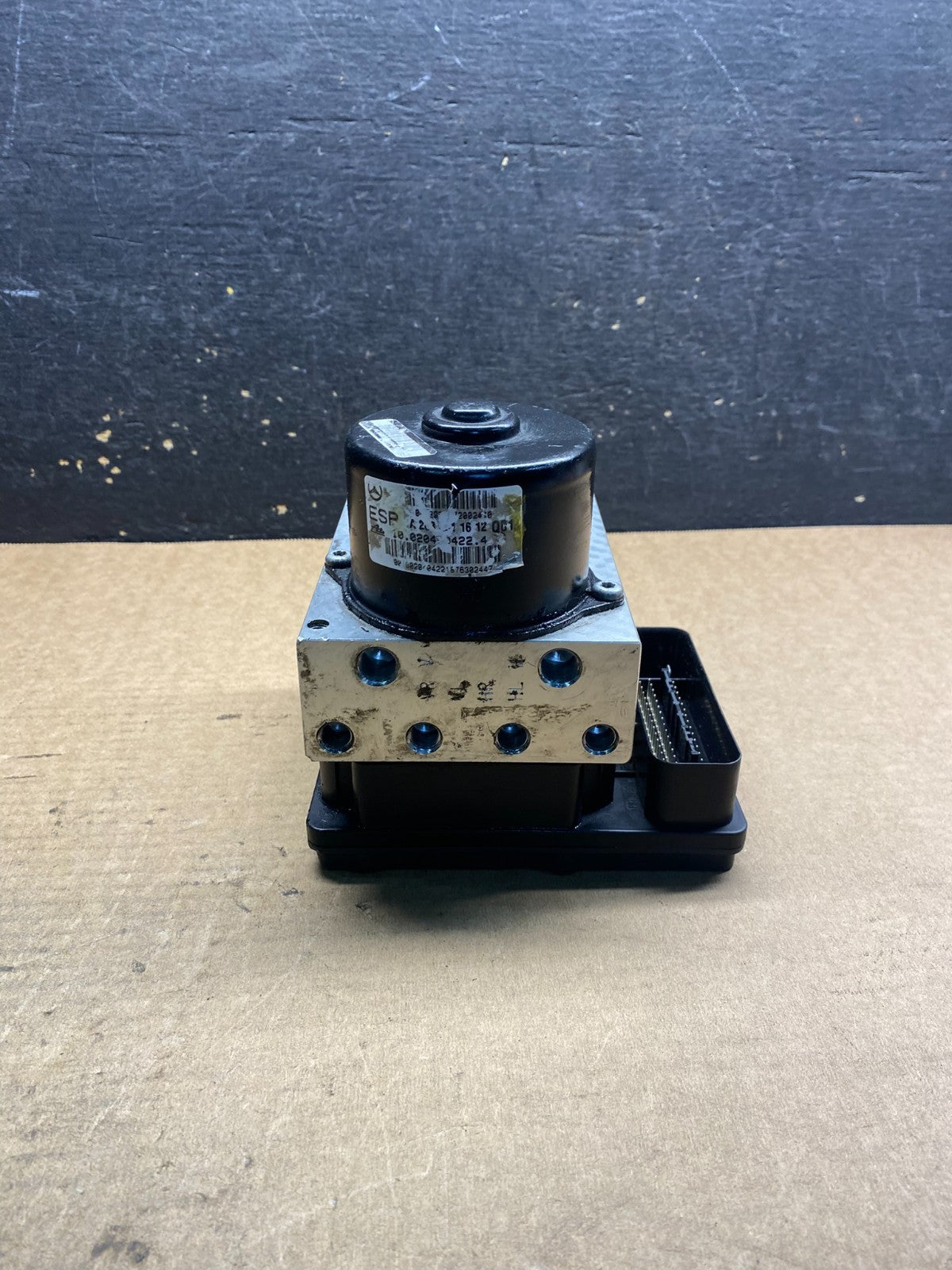 2006 - 2007 Mercedes C280  ABS Anti Lock Brake Pump Module a2035454732 AA1730 DG1