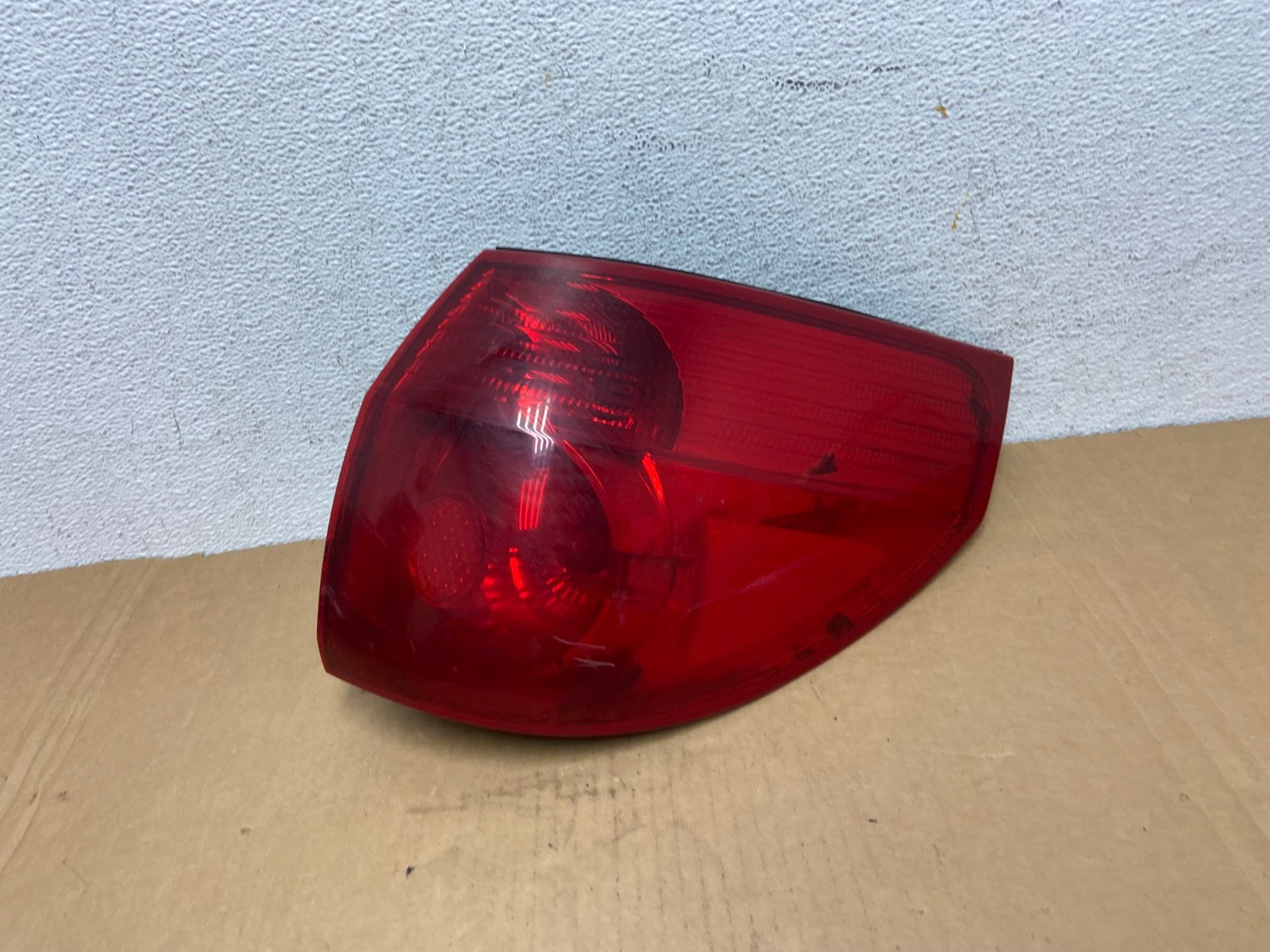 2006 - 2010 Toyota Sienna Right Passenger Side Tail Light AD2610 LK0