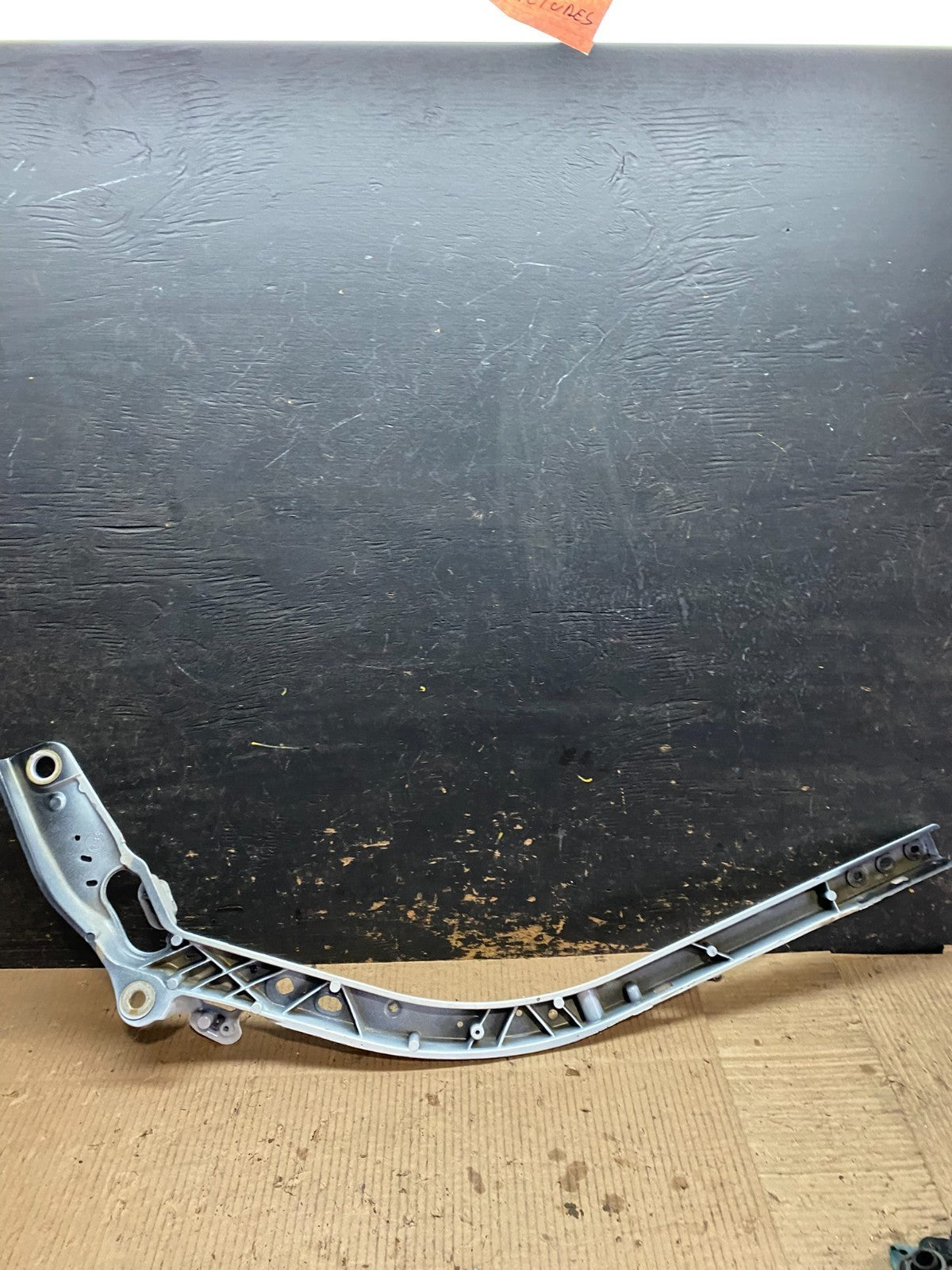 2020 to 2023 Ford Explorer Left Driver LH Upper Tic Bar Oem W6016 DG5