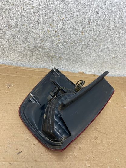 2003 2004 2005 2006 Ford Expedition Left Driver Lh Tail light AH8397 LK6