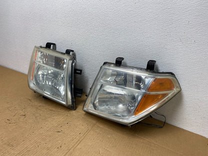 2005 2006 2007 Nissan Pathfinder Halogen Headlights Left+Right AC7720 DW1
