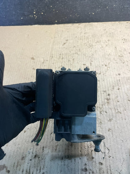 2001 to 2003 Mercedes CLK320 CLK55 ABS Anti Lock Brake Pump x0981 DG4