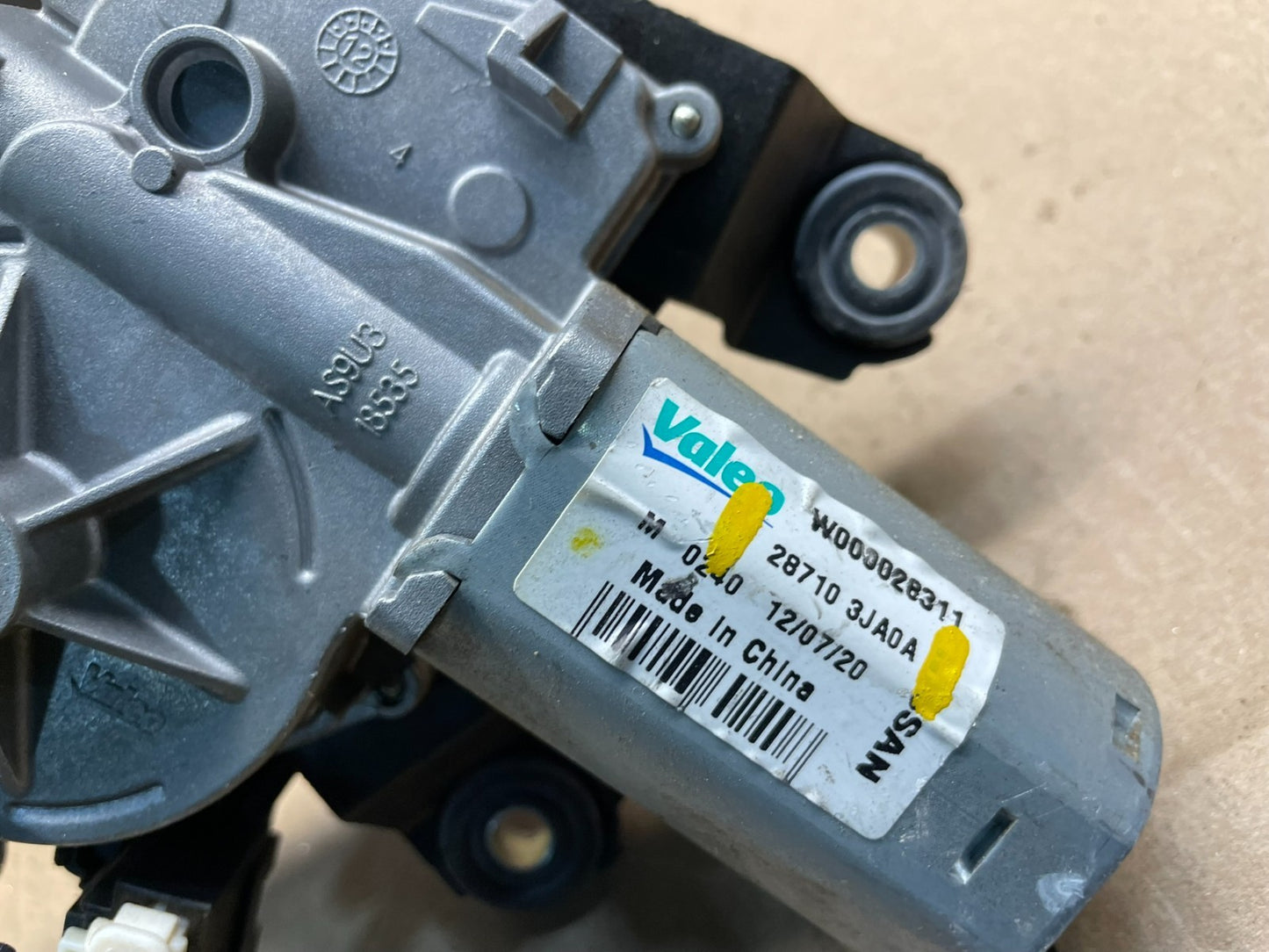 2004-2010 Infiniti QX60 Rear Liftgate Back Window Wiper Motor OEM v9056 DG6