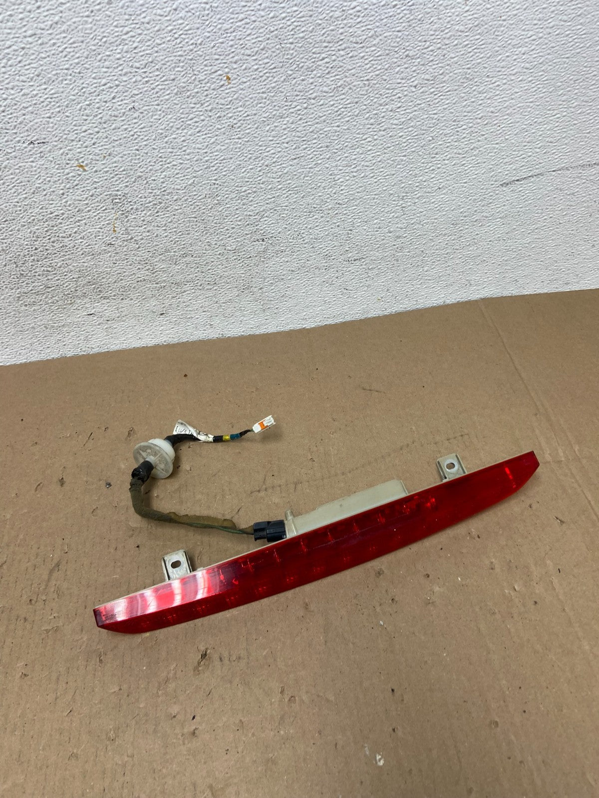 2007 to 2015 Mazda CX-9 Center 3RD Tail Light ad6492 DG4