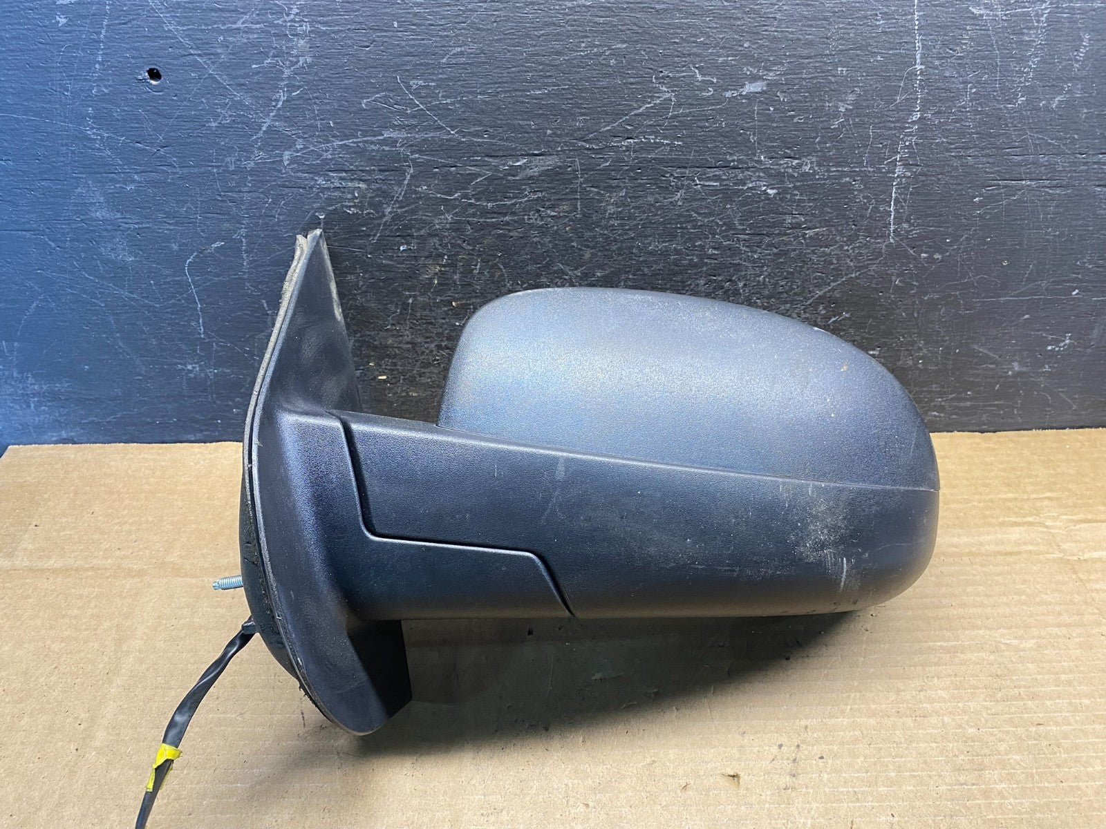 2007 to 2013 Chevrolet Tahoe Silverado Suburban Left Driver Mirror AD9774 DW0