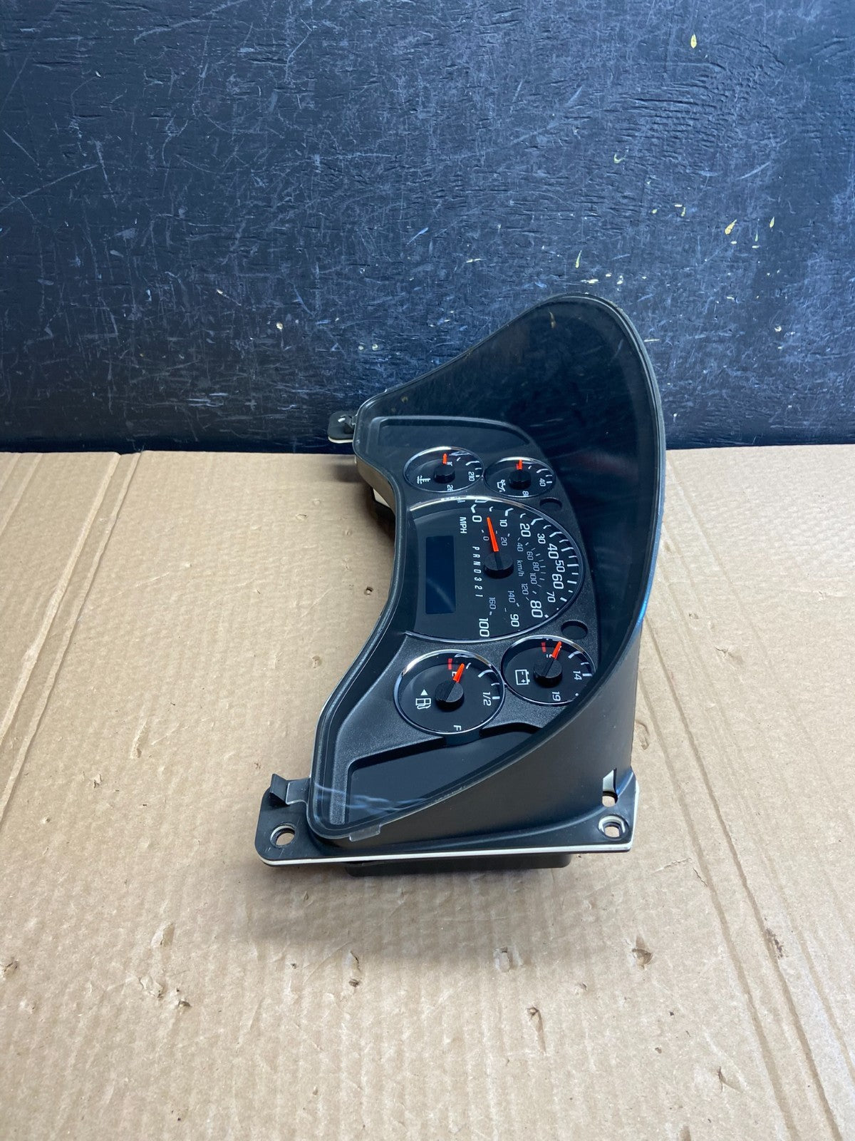 2008 to 2010 Chevrolet Express Speedometer Cluster Gauge AF6156 DG2