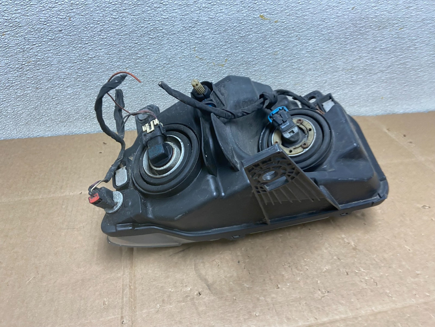 2011-2013 Jeep Grand Cherokee Right Passenger Halogen Headlight Y8590 DG5