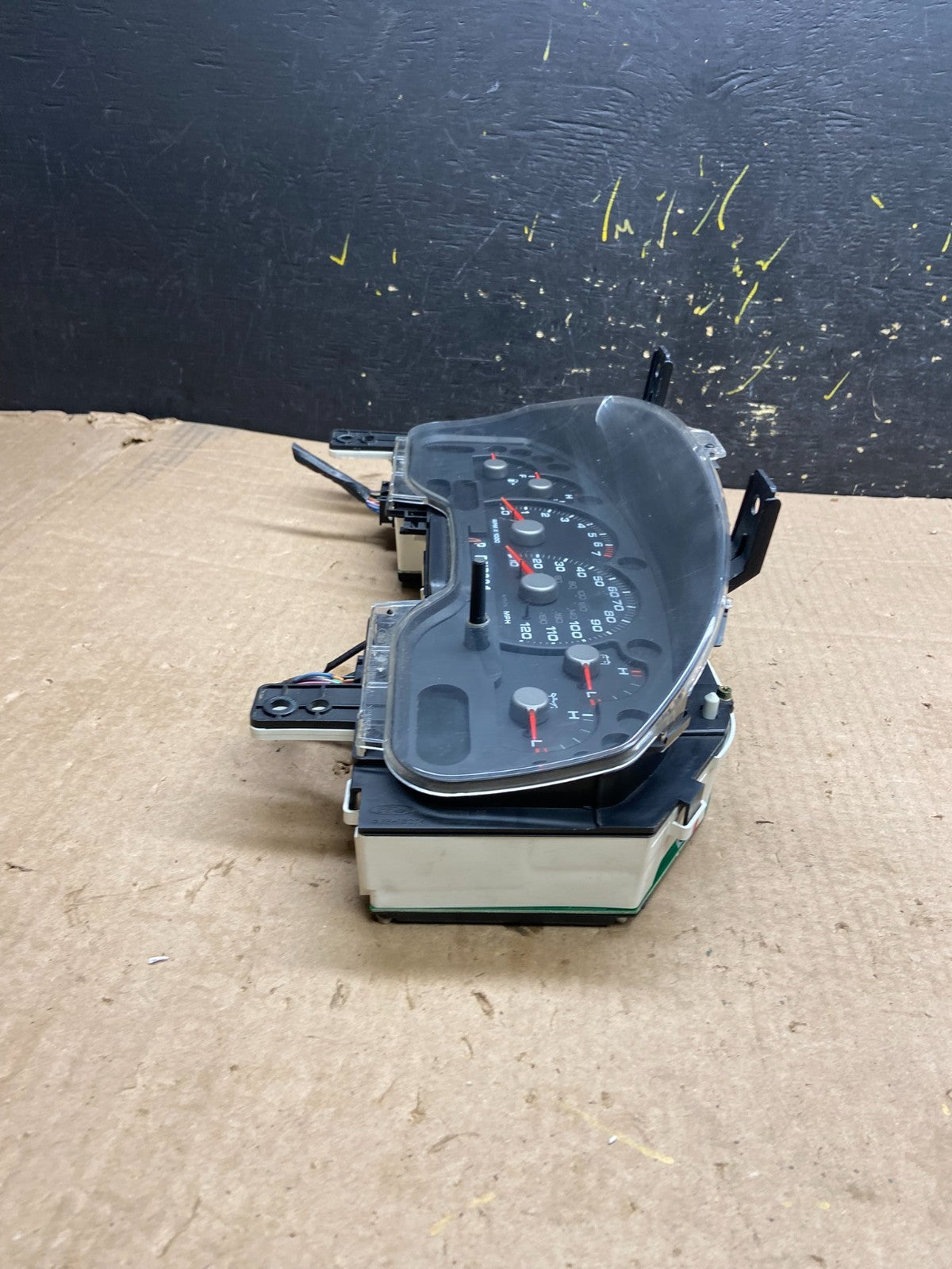 2001 to 2003 Ford Explorer Speedometer Cluster Gauge Oem Z0260  DG3