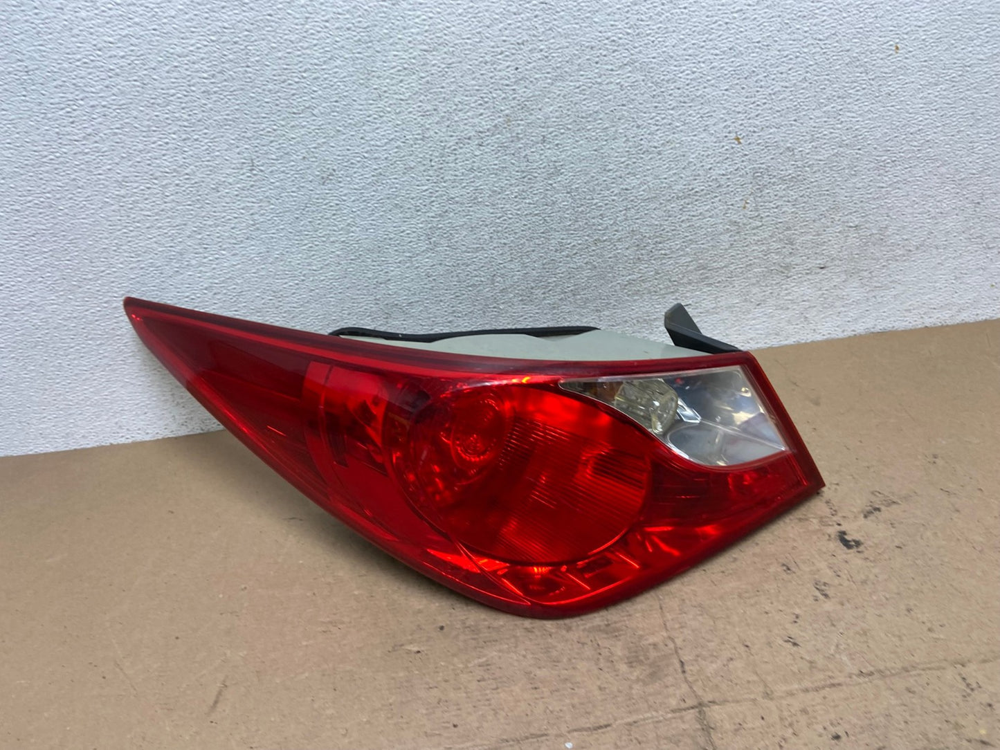 2011 2012 2013 Hyundai Sonata Left Driver LH Side Tail Light AF5136 LK0