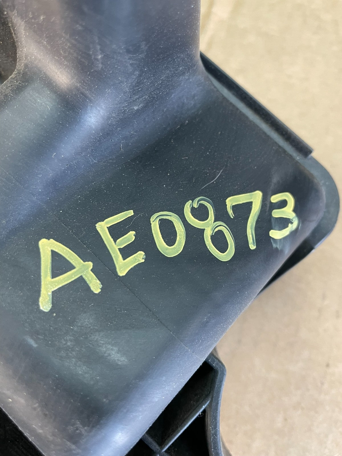 2013-2016 Nissan Pathfinder Upper Air Intake Duct AE0873 DG7