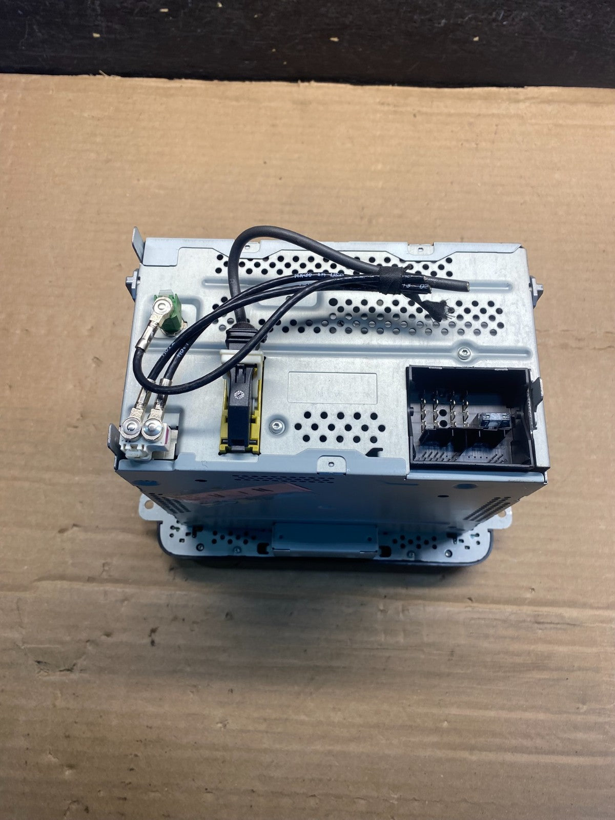 2011 to 2015 Volkswagen Passat Jetta Radio CD Player AM/FM Media AF3973 DW5