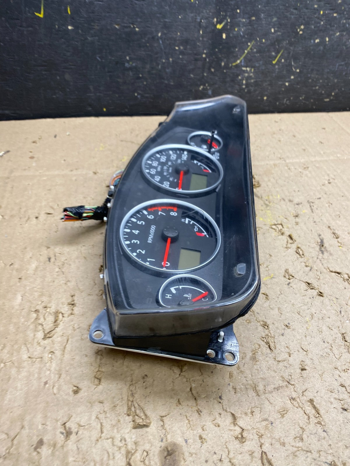 2010 Nissan Pathfinder Speedometer Cluster Gauge OEM U5596 DG2