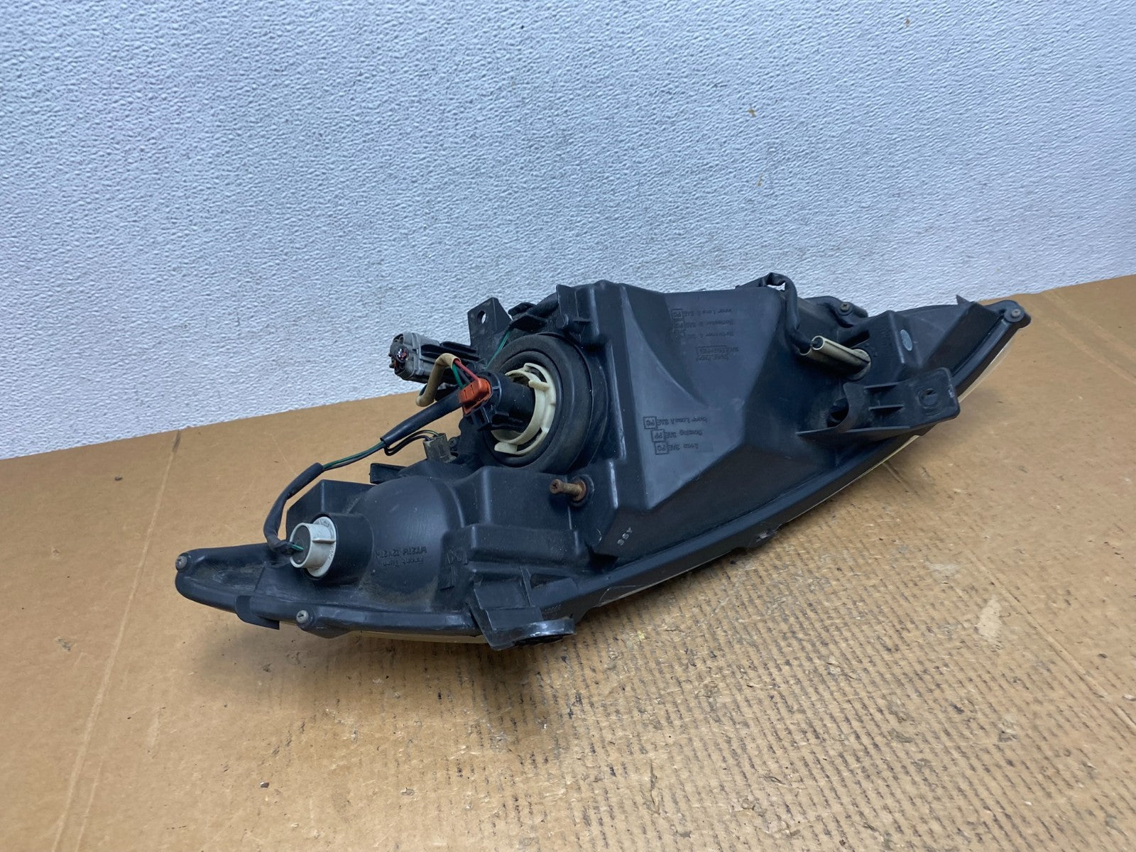 2003 to 2007 Nissan Murano Right Passenger RH Headlight Halogen AE1450 DW4