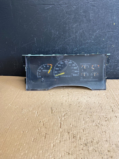 1995-1999 Silverado/Sierra/Yukon/Tahoe Speedometer Instrument Cluster AE4203 DG0
