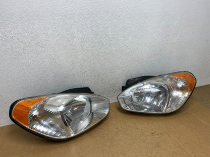 2006 to 2011 Hyundai Accent Sedan Left+Right Halogen Headlights AE2997 DW2