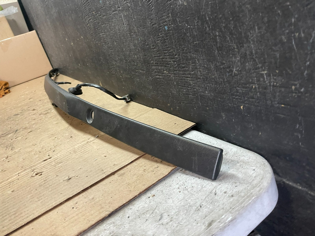 2016 2019 Ford Explorer Interceptor Rear Tailgate Molding With Camera M6136 DG1