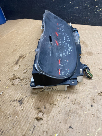 2006 Ford E350 Gauge Speedometer Cluster OEM z7343 DG2