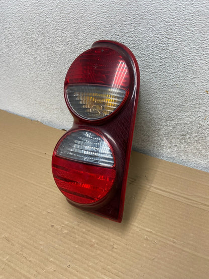 2005 2006 2007 Jeep Liberty Left Driver Lh Side Tail Light AG8887 DW1