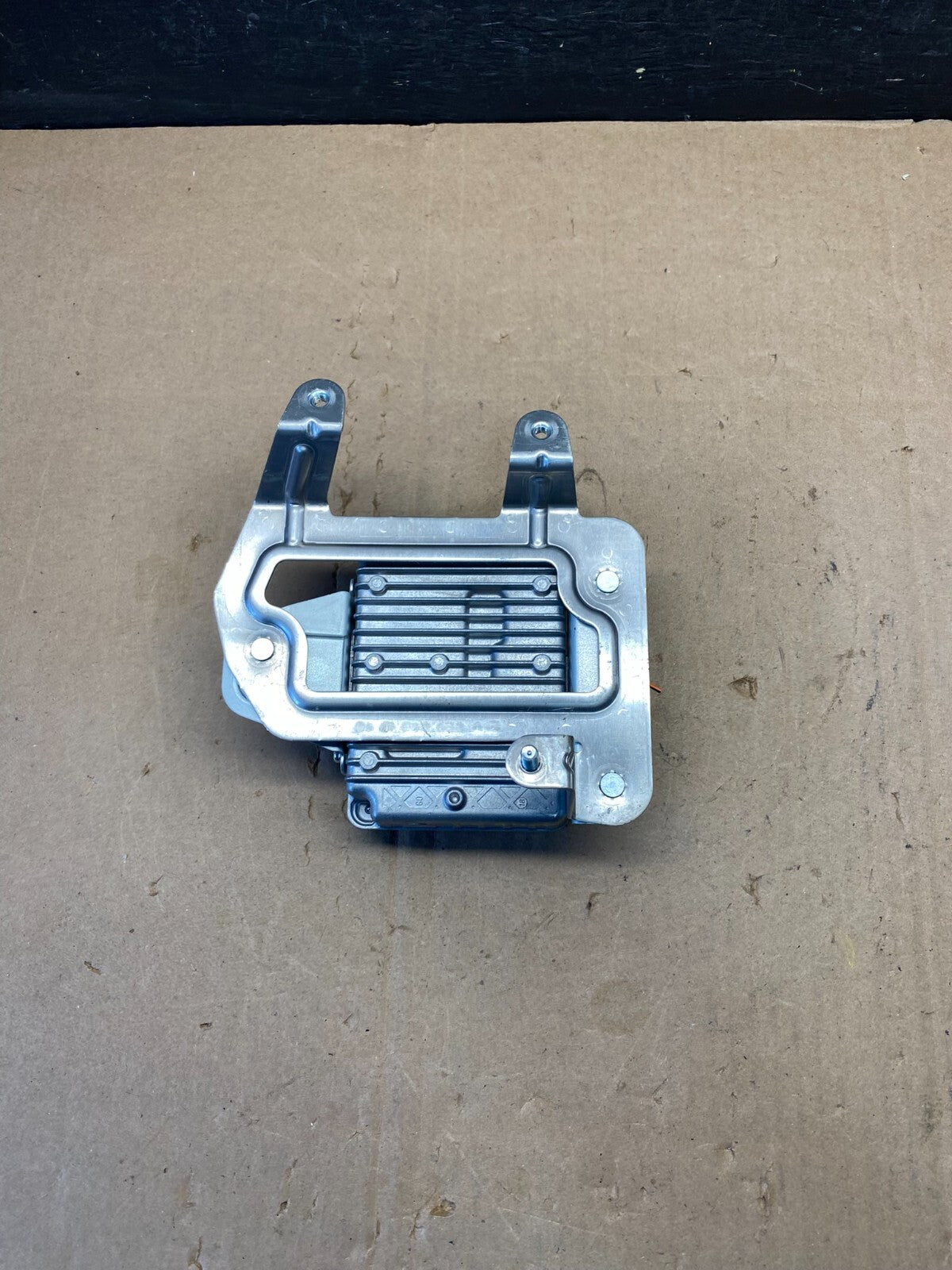 2012-2016 Mercedes-Benz GLE C E350 DC/AC Power Inverter Control Module M1568 DG0