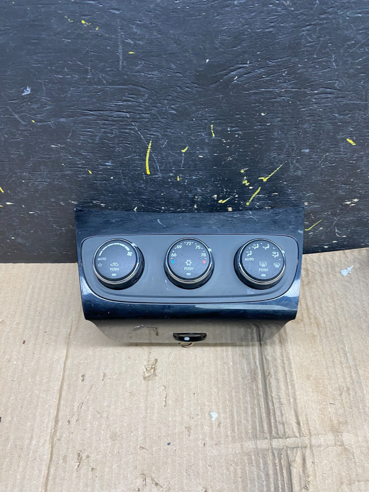 2011-2014 Chrysler 200 Heater AC Climate Switch Temperature Control X1911 DG0