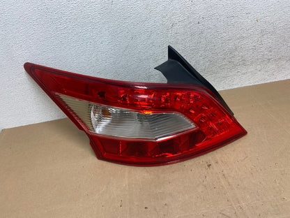 2009 2010 2011 Nissan Maxima Left Driver Lh Side Tail light AE5047 LK0