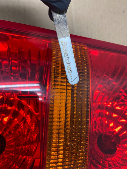2005 - 2009 Land Rover LR3 Left+Right Side Tail Lights AH3098 DW4