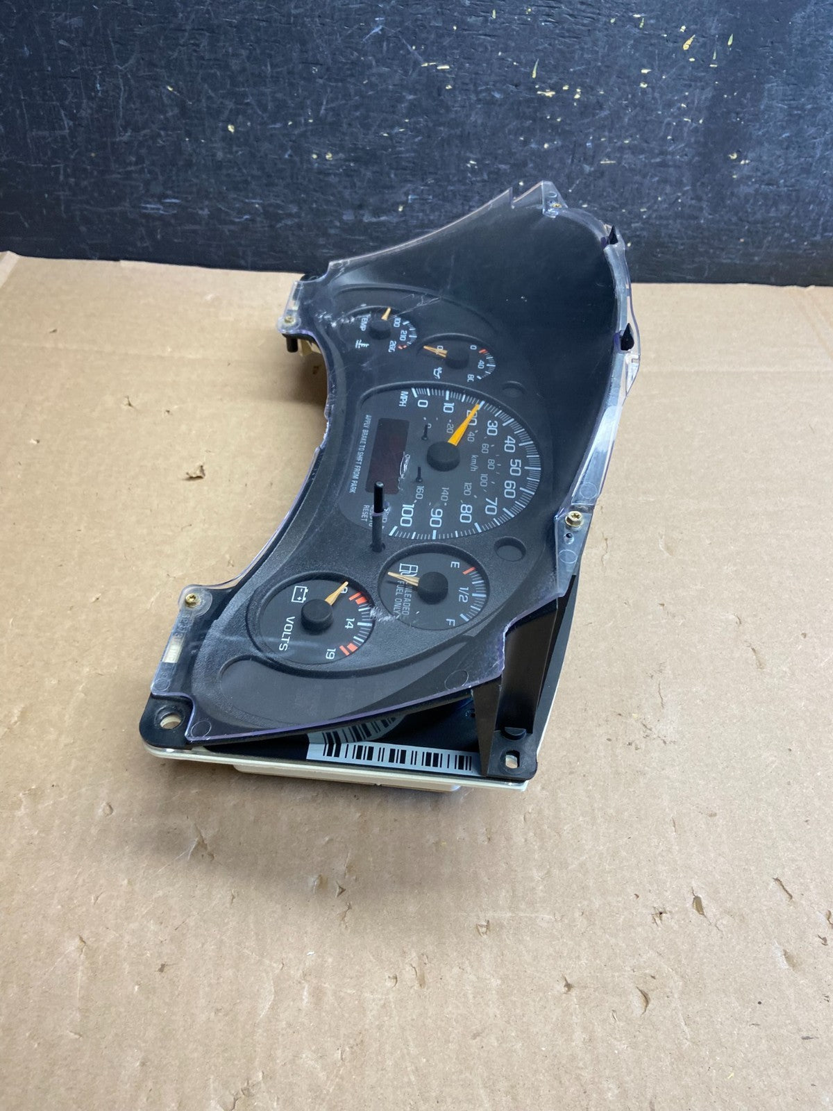 1996 to 2000 Chevrolet Express Speedometer Cluster Gauge AI6302 DW2