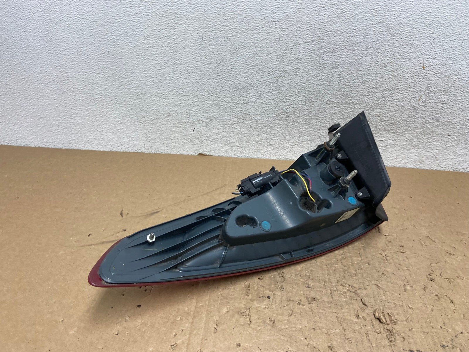 2013 to 2016 Ford Fusion Left Driver LH Side Tail Light AG1418 LK4