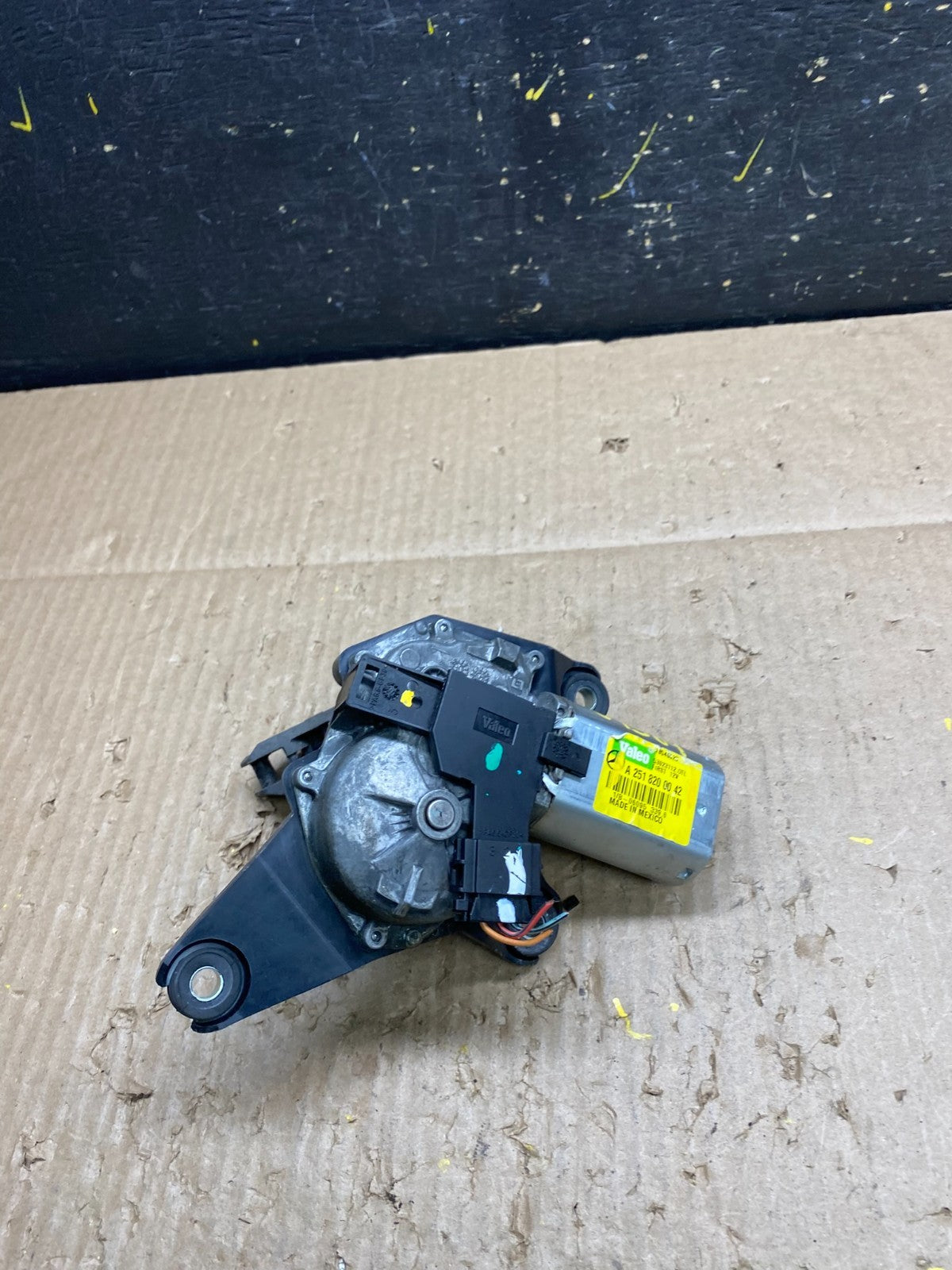 2006-2013 Mercedes GL450 ML500 R550 Rear Glass Windshield Wiper Motor v1589 DG3