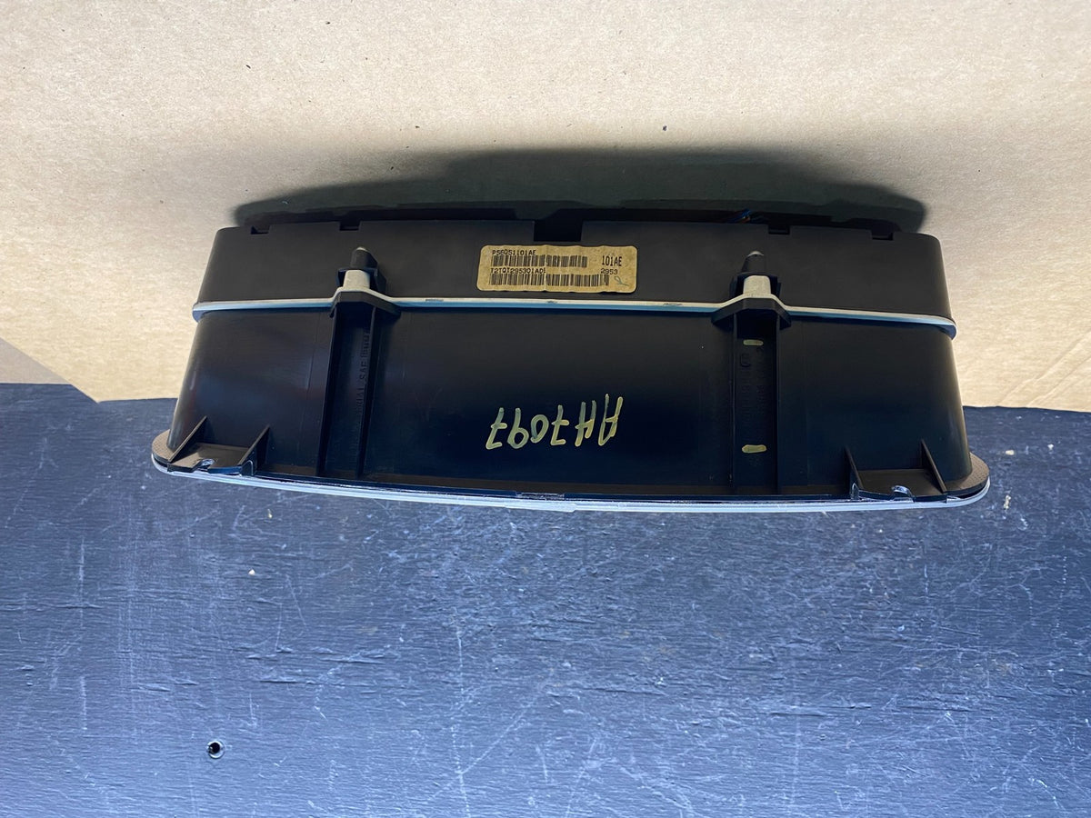 2004 2005 Dodge Ram 1500 Instrument Speedometer Gauge Cluster AH7097 DG3