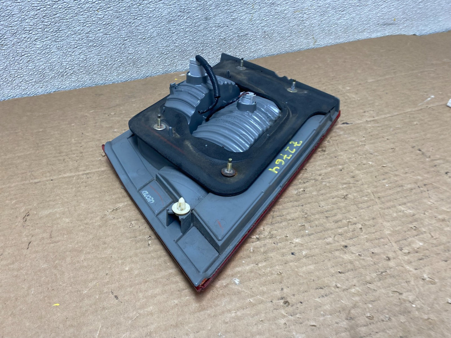2005 2006 2007 Honda Odyssey Inner Left Driver Lh Tail Light Z2764 DW6