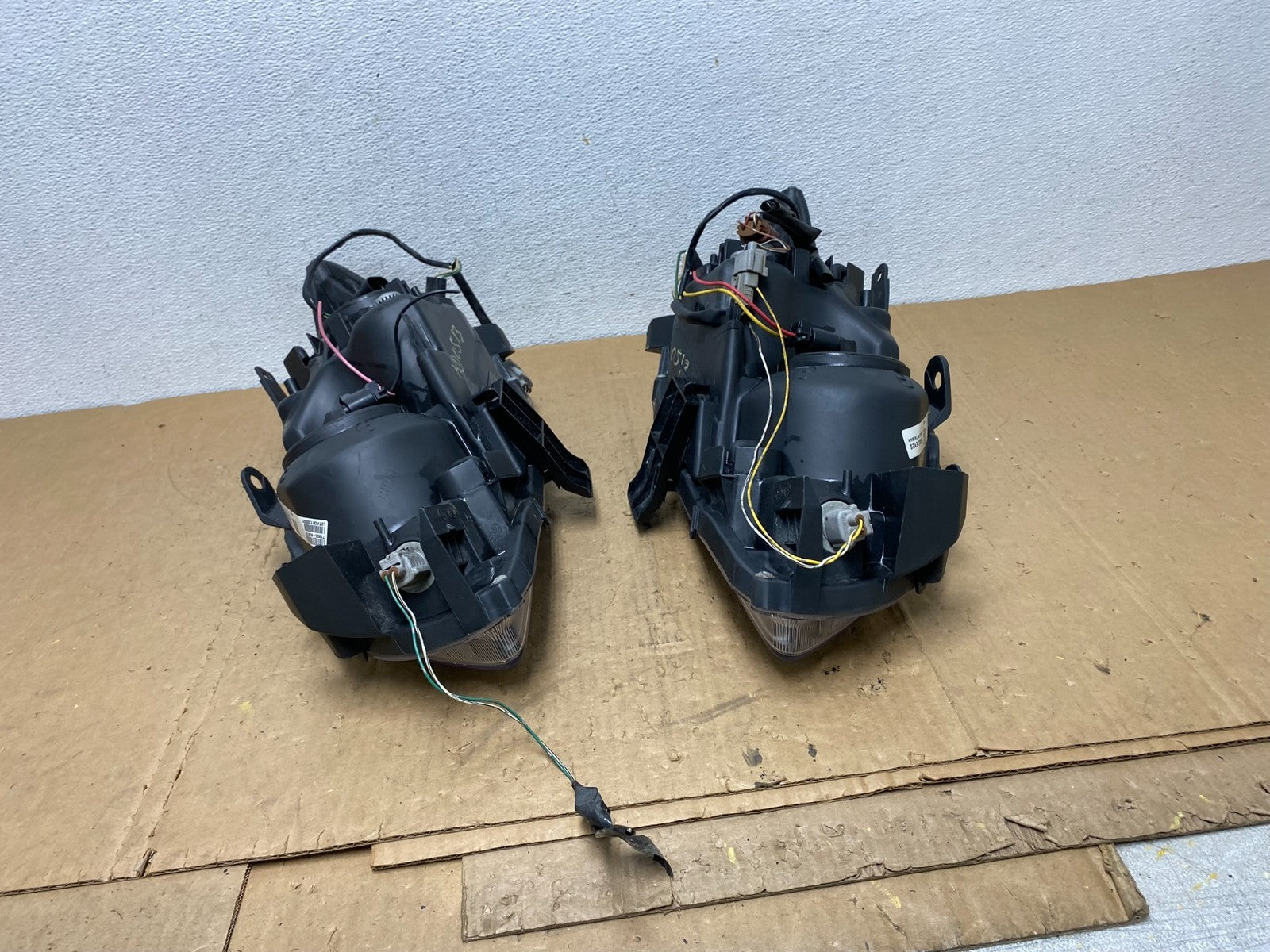 2005 2006 2007 Scion Tc Left+Right Side Halogen Headlights AD0513 DW11