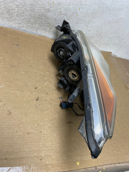 2010 - 2013 Mazda 3 Halogen Right Passenger Rh Side Headlight AH8385 DW7