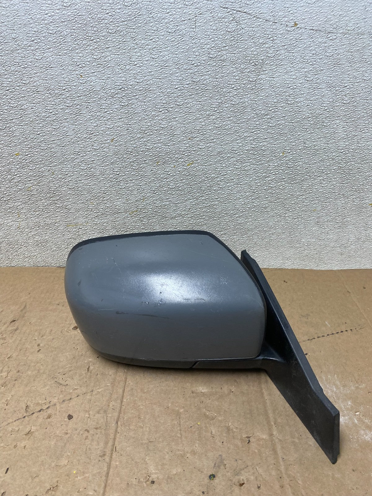 2006 to 2010 Mazda 5 Right Passenger Side View Door Mirror OEM W8835 DW0