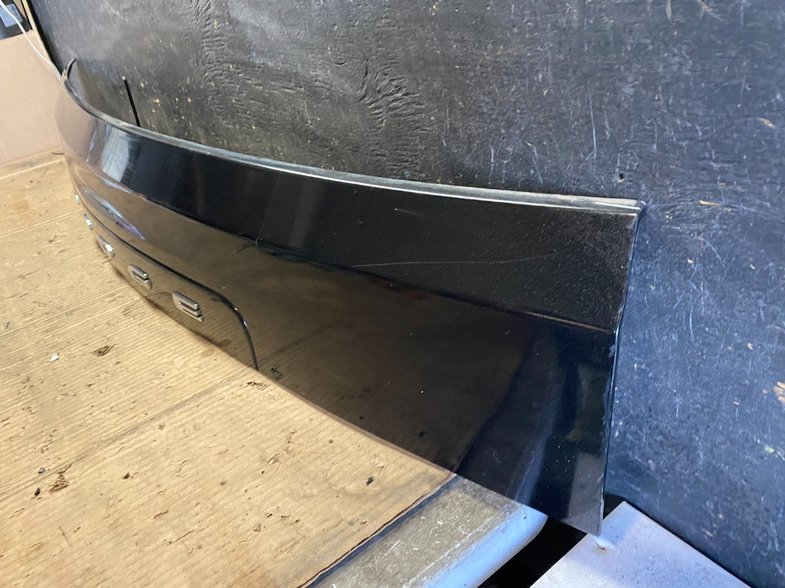 2011-2018 Dodge Grand Caravan Rear Tail Gate Trim Molding Panel OEM S9849 DG1