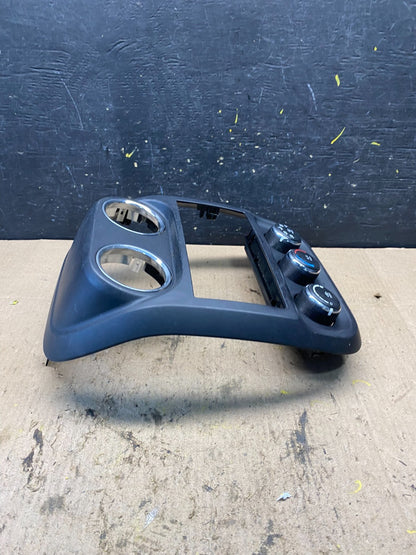 2011 to 2017 Jeep Compass Dash Climate Temperature Control Radio Bezel r8666 DG2