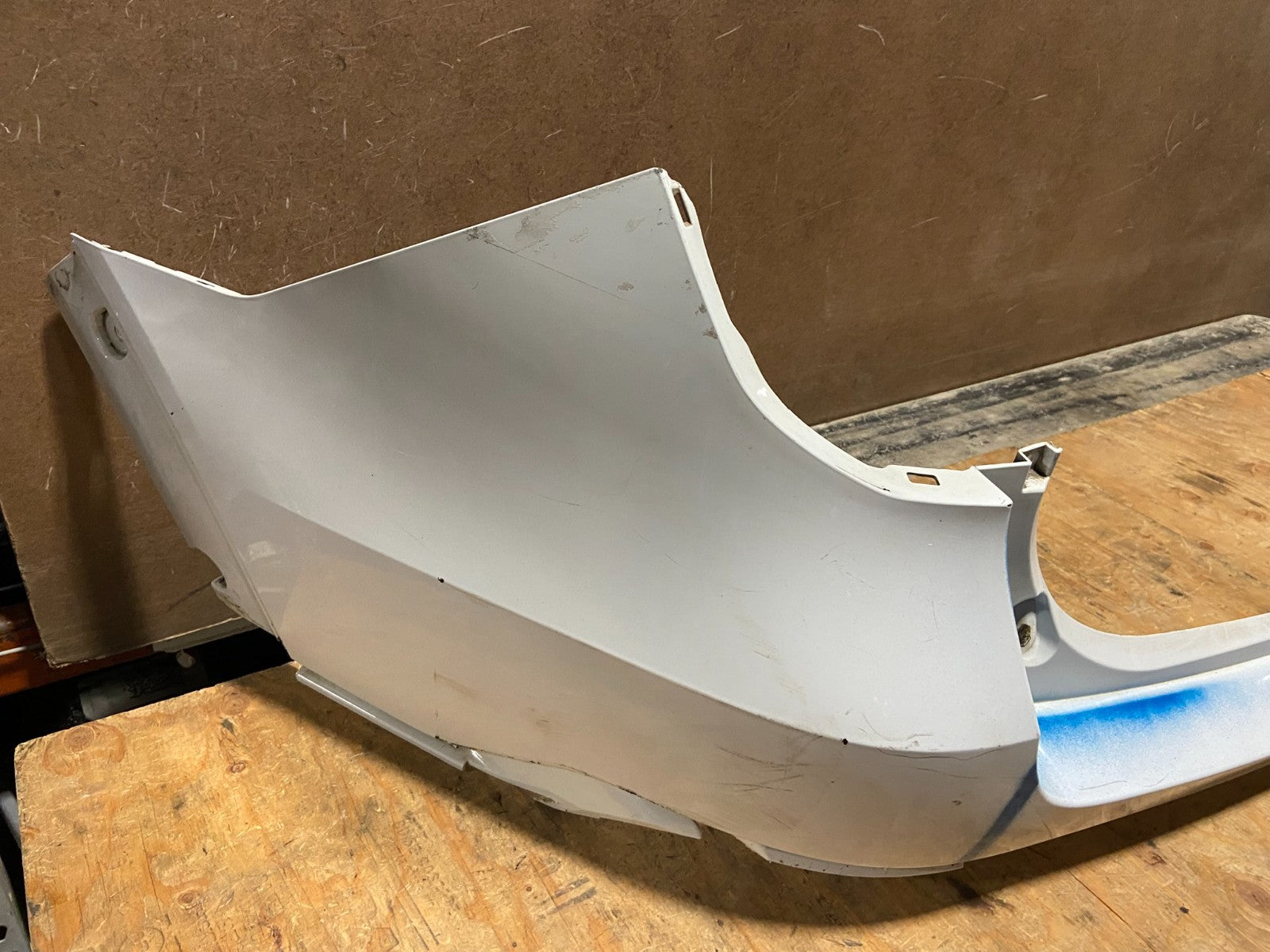 2020 to 2023 Ford Explorer Police Interceptor Rear Upper Bumper Cover X8211 PS1