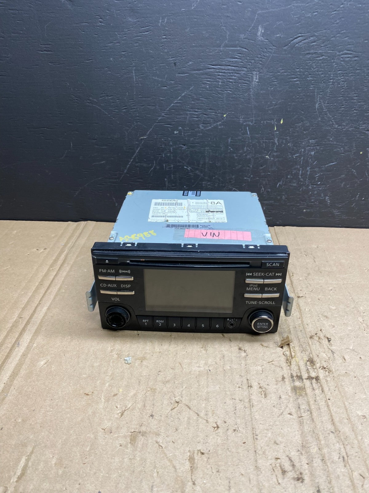 2013 to 2014 Nissan Quest AM FM Radio Stereo CD Player Receiver AB8988 DG0